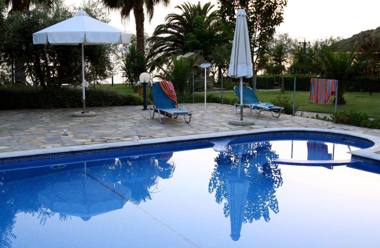 Razi Beach Lefokastro Zimmer foto